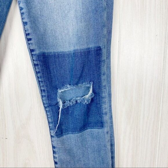 Gap | Super High Rise True Skinny Jeans Size 27 - Picture 4 of 7